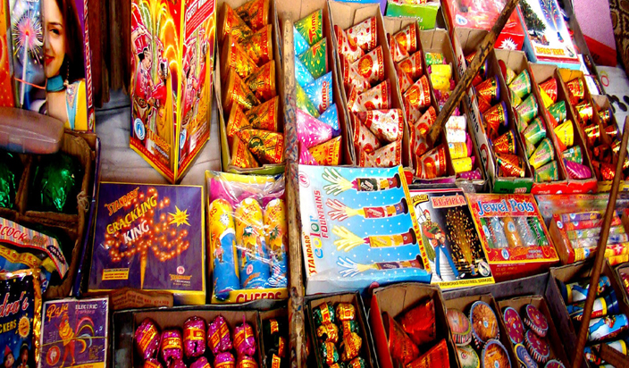 दीवावली के अवसर पर विदेशी पटाखो पर प्रतिबन्ध