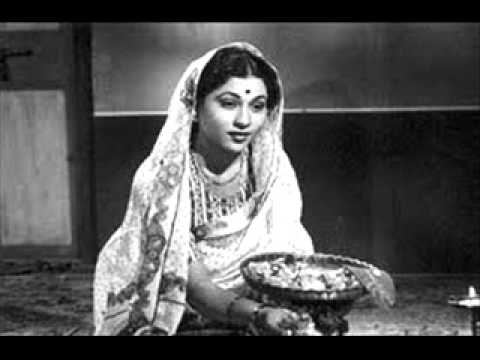 माँ के किरदार को हिन्दी सिनेमा में बुलन्दियों पर पहुँचाया