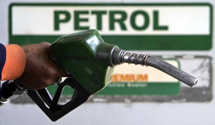 दो रुपये पेट्रोल और डीजल सस्ते होने से आम आदमी का कितना फायदा होगा ?