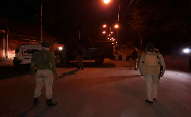 श्रीनगर एयरपोर्ट के करीब BSF कैंप पर आतंकी हमला