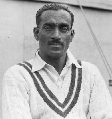 भारत की क्रिकेट टीम के प्रथम टेस्ट कप्तान रहे थे